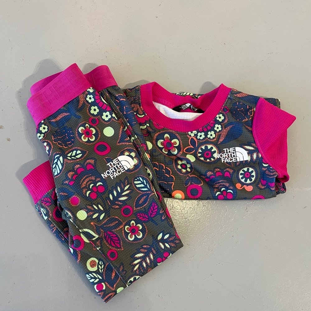 North Face girls Thermal set